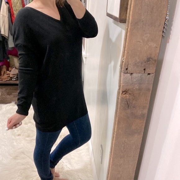 DREAMERS black sweater lattice back size medium/large - Picture 2 of 9